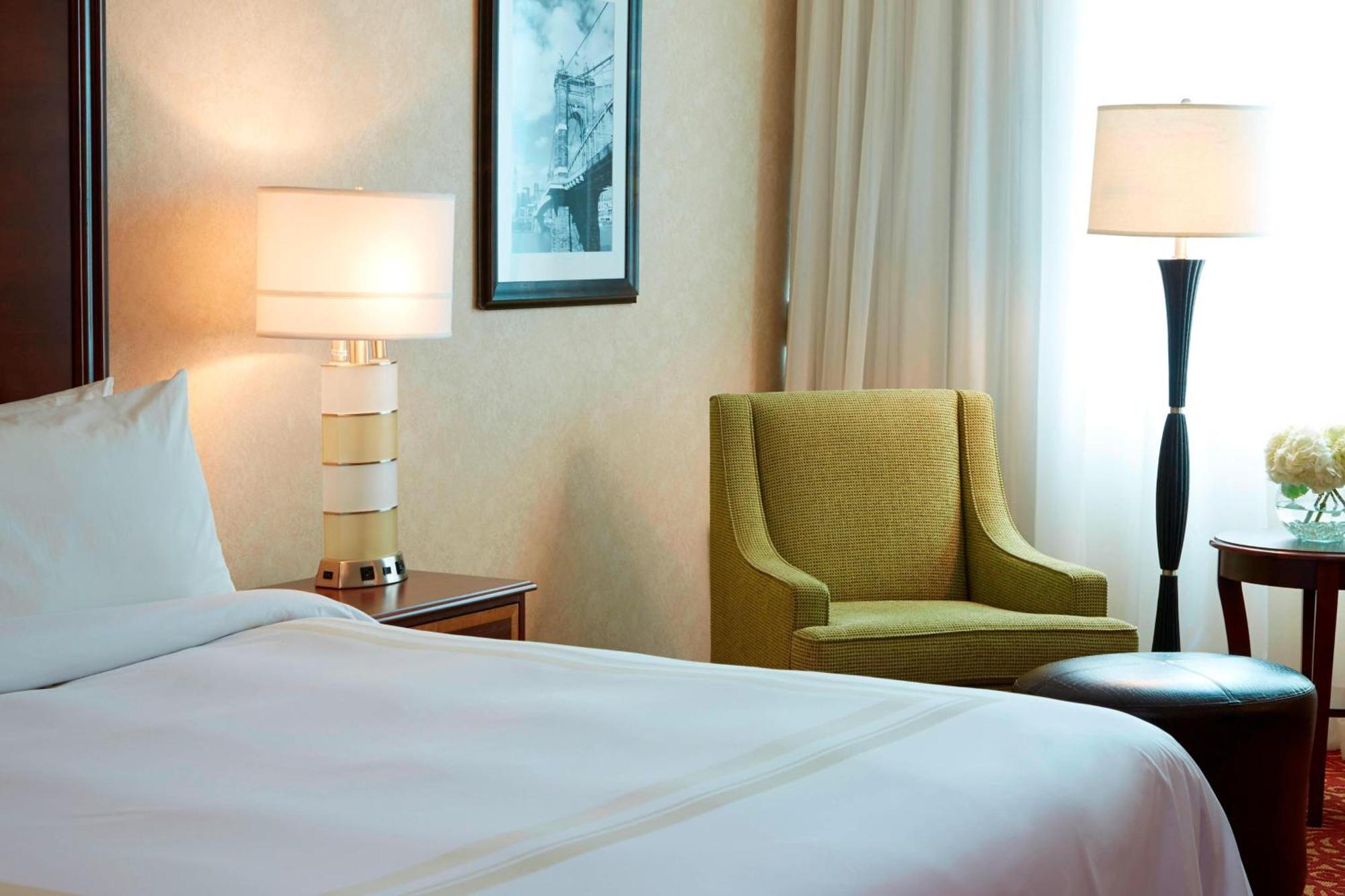 Airport Marriott