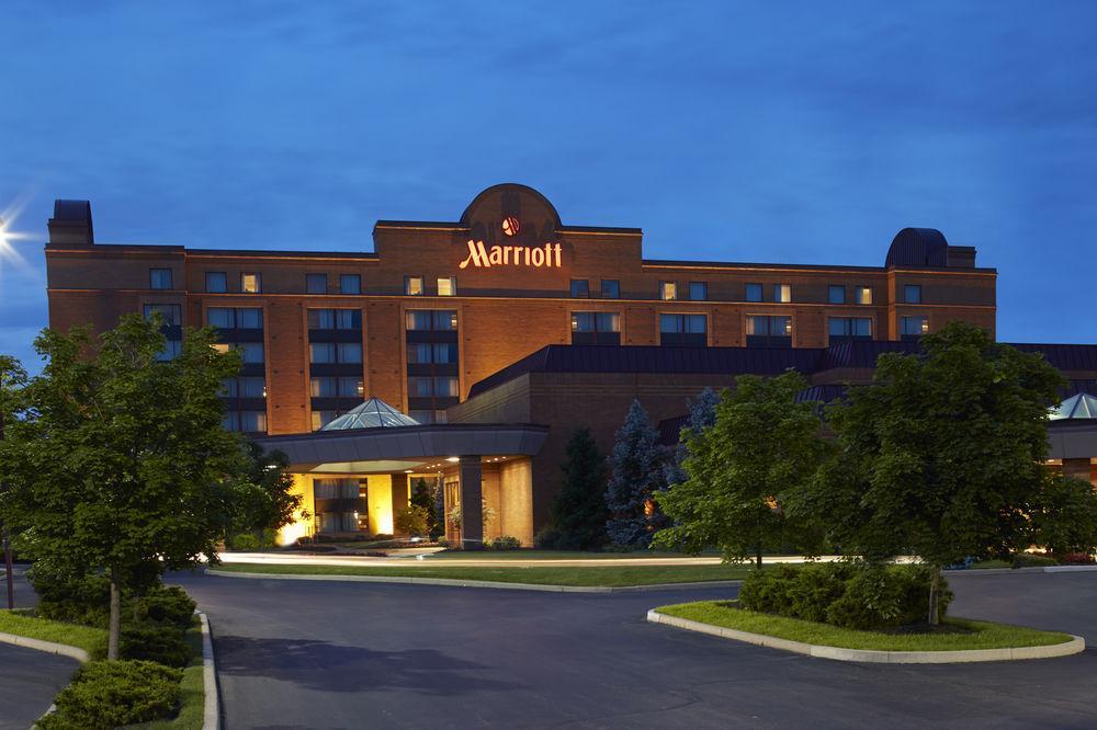 Airport Marriott
